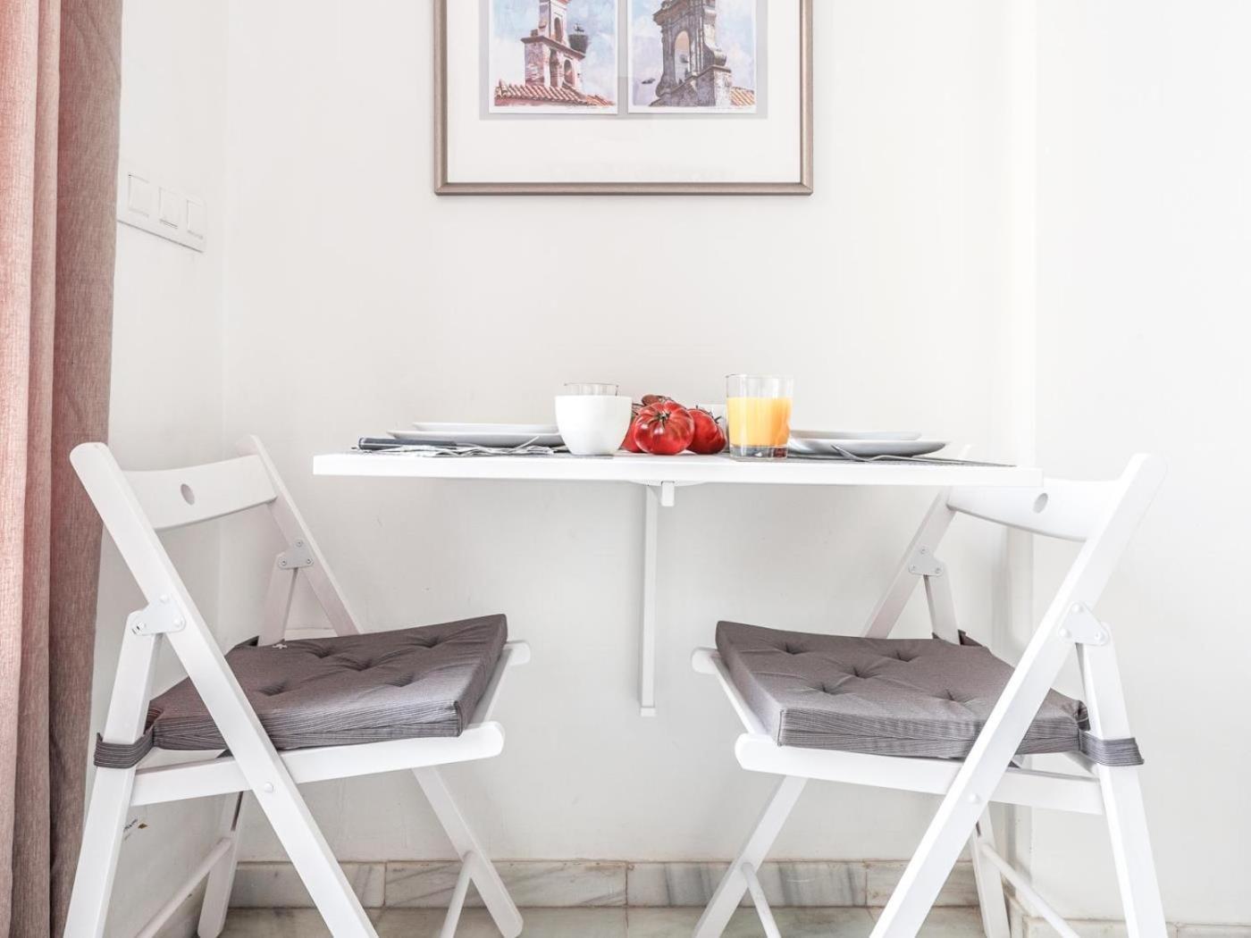 Bonito Estudio En Calle Feria Appartement *